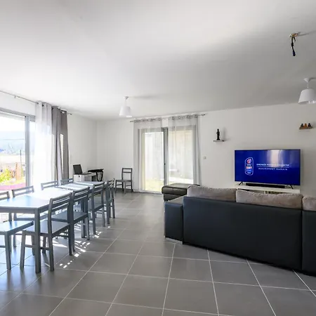 Les Deux Mers Apartman *